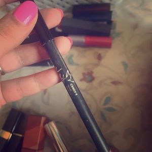 Kylie lip liner (Candy K)